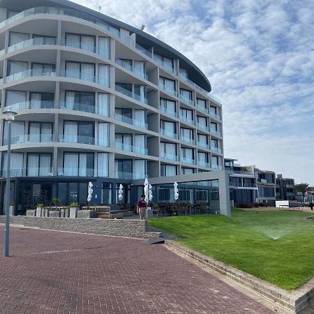 Apartment 32, Bay View Suites Langstrand 외부 사진