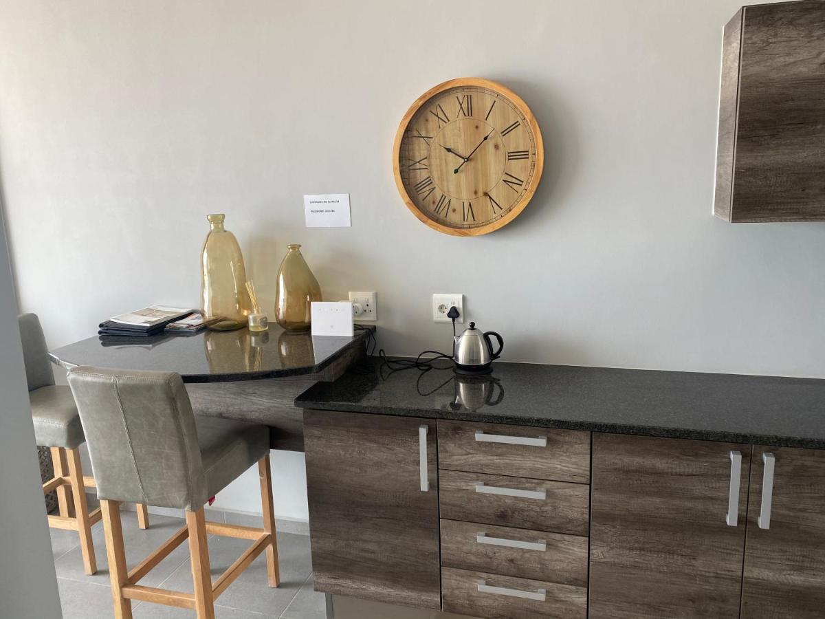 Apartment 32, Bay View Suites Langstrand 외부 사진